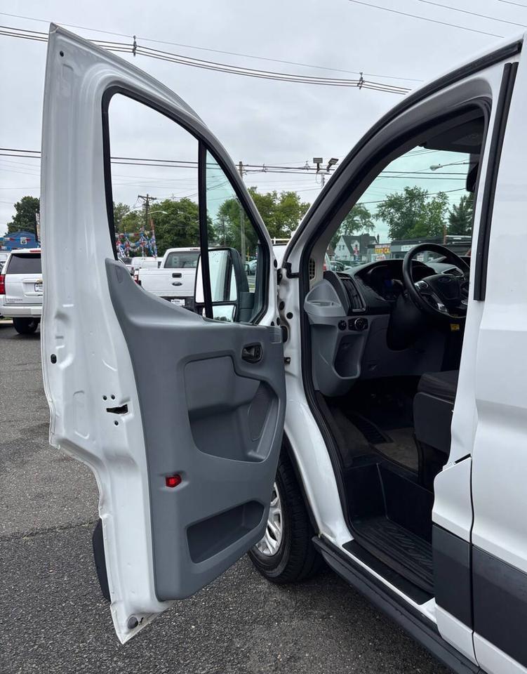 2017 Ford Transit 350 XLT 3dr LWB Low Roof Passenger Van w/Sliding Side Door Edison NJ