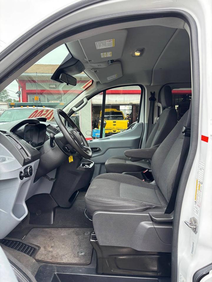 2017 Ford Transit 350 XLT 3dr LWB Low Roof Passenger Van w/Sliding Side Door Edison NJ