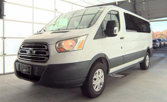2017 Ford Transit-350 XLT