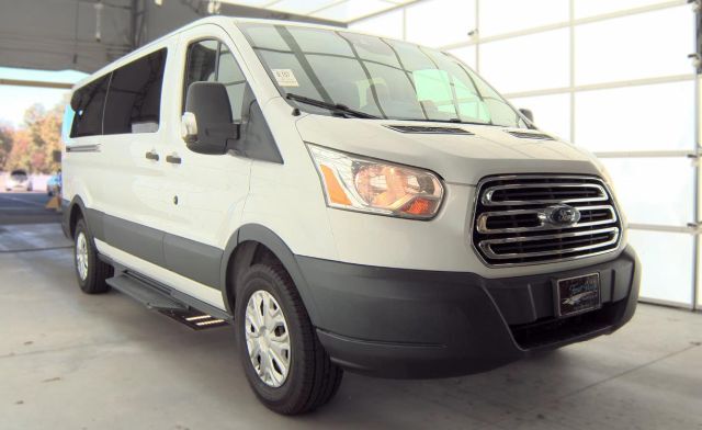 2017 Ford Transit-350 XLT