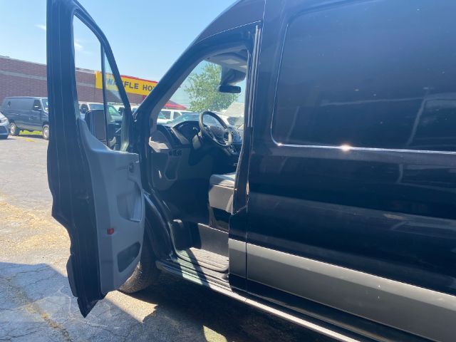 2017 Ford Transit-350 w/RH Sliding Door Medium Roof 147.6 WB Charlotte NC