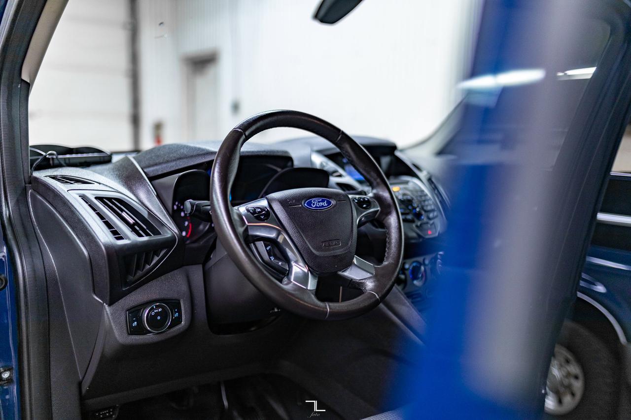 2017 Ford Transit Connect XL Cargo Van Red Deer AB