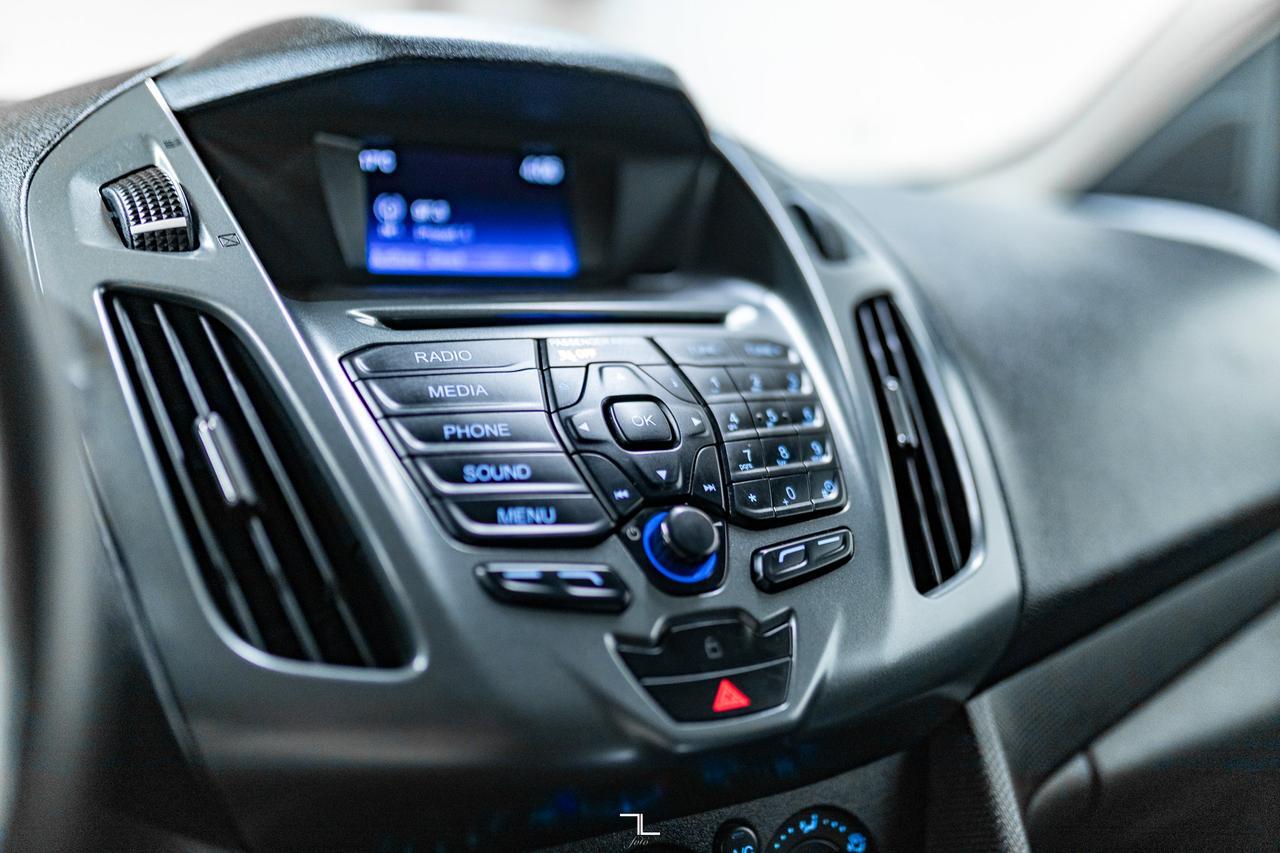 2017 Ford Transit Connect XL Cargo Van Red Deer AB