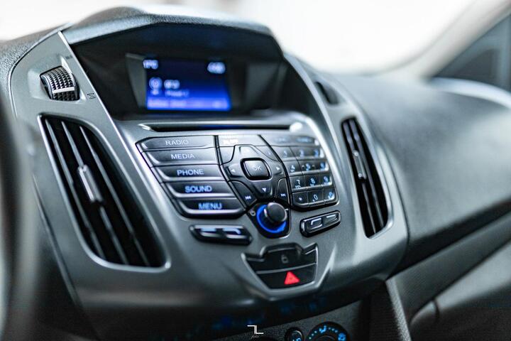 2017 Ford Transit Connect XL Cargo Van Red Deer AB 2017 Ford Transit Connect XL Cargo Van Red Deer AB