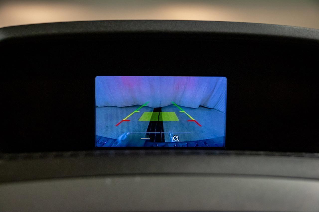 2017 Ford Transit T-150 XL Med Roof 8 Passenger Red Deer AB