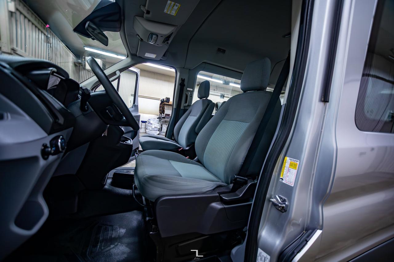 2017 Ford Transit T-150 XLT Med Roof 10 Passenger BCam Red Deer AB