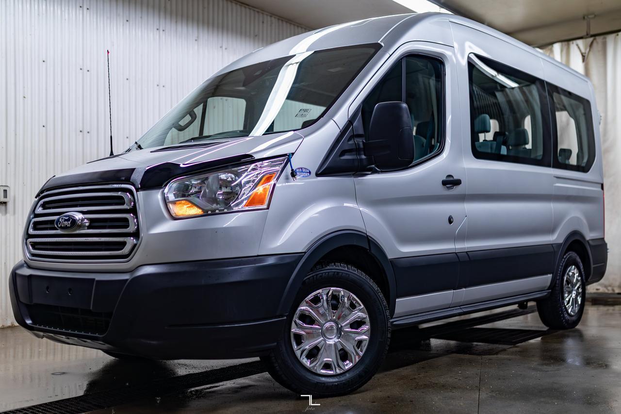 2017 Ford Transit T-150 XLT Med Roof 10 Passenger BCam Red Deer AB