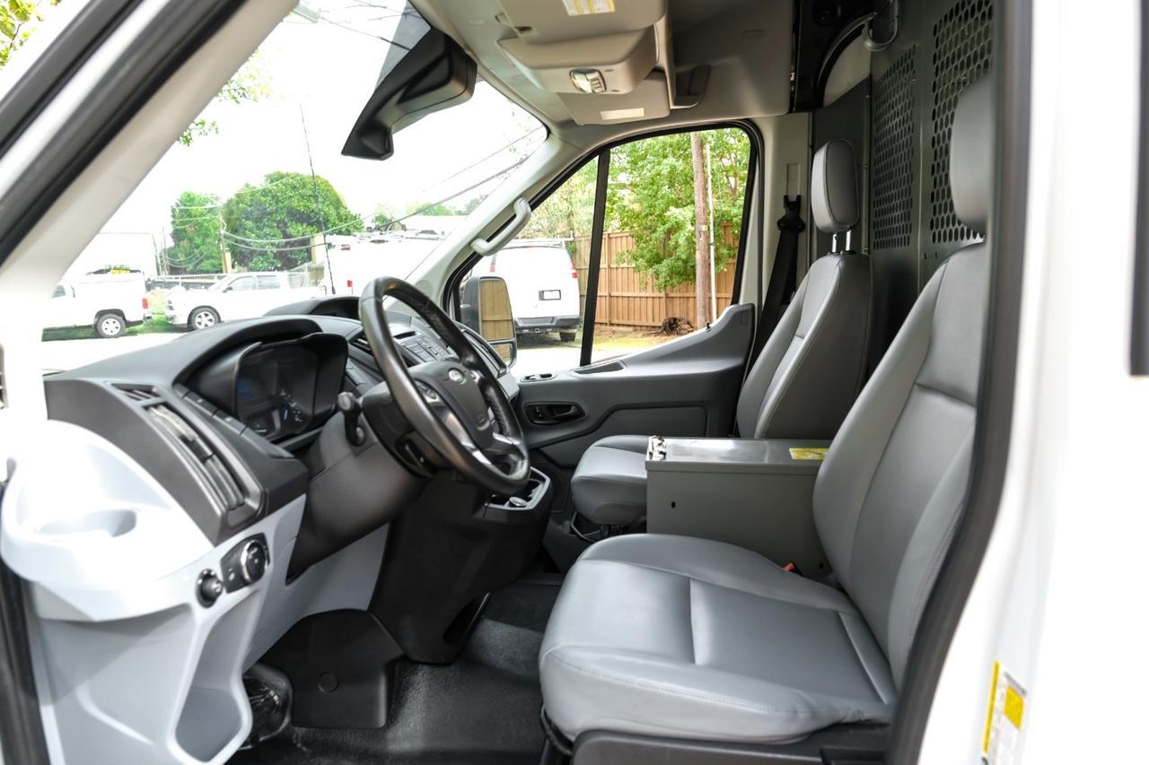 2017 Ford Transit Van