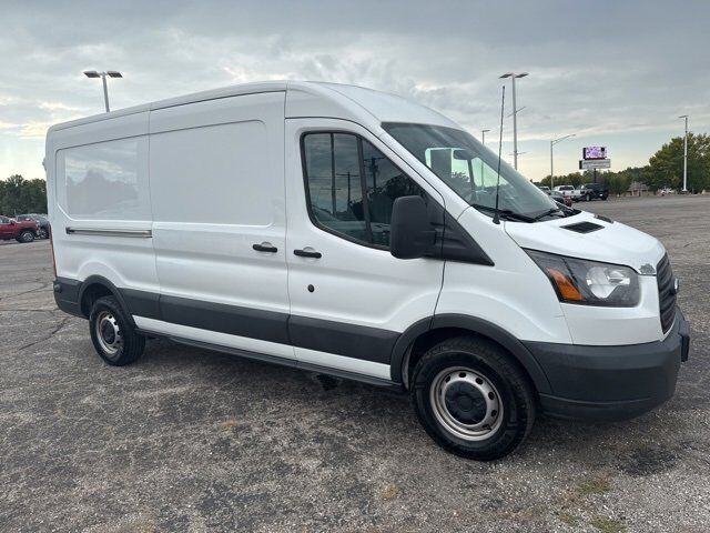 2017 Ford Transit Van Carbondale IL