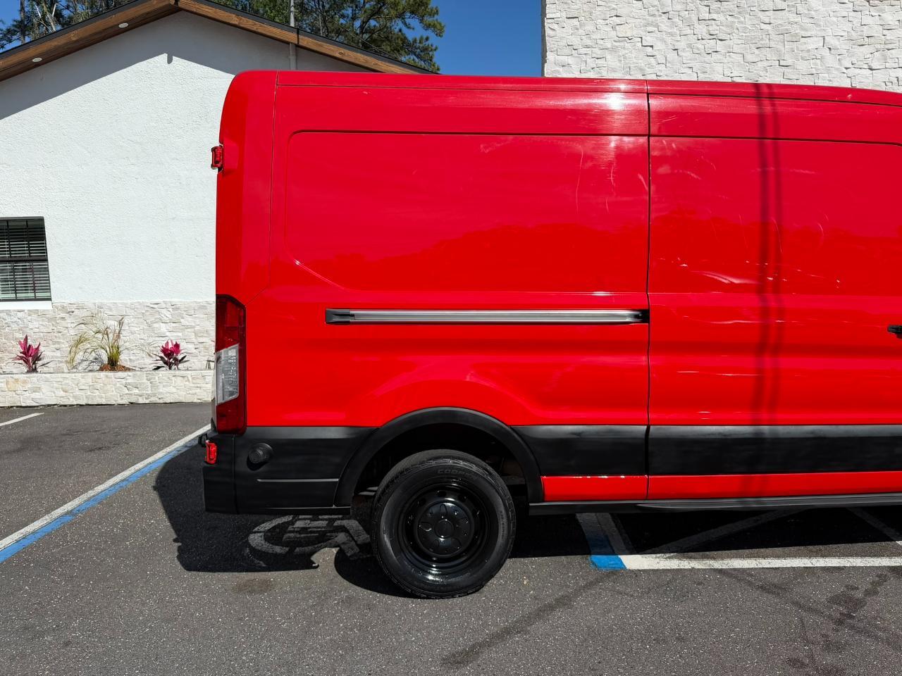 2017 Ford Transit Van T-250 148" Med Rf 9000 GVWR Sliding RH Dr Jacksonville FL