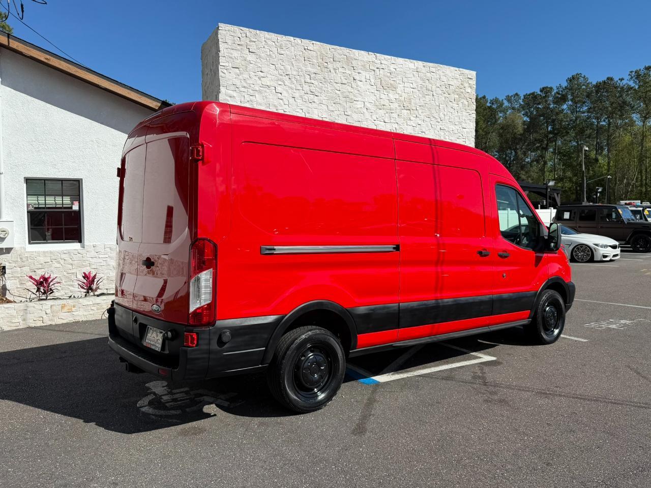 2017 Ford Transit Van T-250 148" Med Rf 9000 GVWR Sliding RH Dr Jacksonville FL