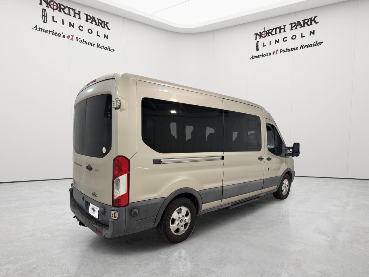 2017 Ford Transit Wagon XLT San Antonio TX