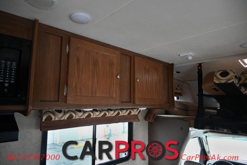 2017 Forest River Leprechaun M-230CB - 6.8L V10 Triton - 4.0 kW Onan Generator - 3 Burner Stove - Microwave - Refrigerator - Sleeps 7 - Power Awning - Bathroom w/ Shower - Queen Bed - Tow Package Anchorage AK