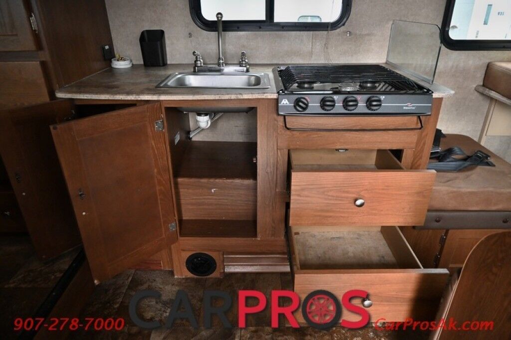2017 Forest River Leprechaun M-230CB - 6.8L V10 Triton - 4.0 kW Onan Generator - 3 Burner Stove - Microwave - Refrigerator - Sleeps 7 - Power Awning - Bathroom w/ Shower - Queen Bed - Tow Package Anchorage AK
