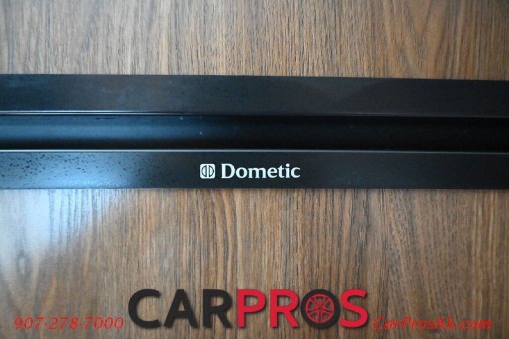 2017 Forest River Leprechaun M-230CB - 6.8L V10 Triton - 4.0 kW Onan Generator - 3 Burner Stove - Microwave - Refrigerator - Sleeps 7 - Power Awning - Bathroom w/ Shower - Queen Bed - Tow Package Anchorage AK