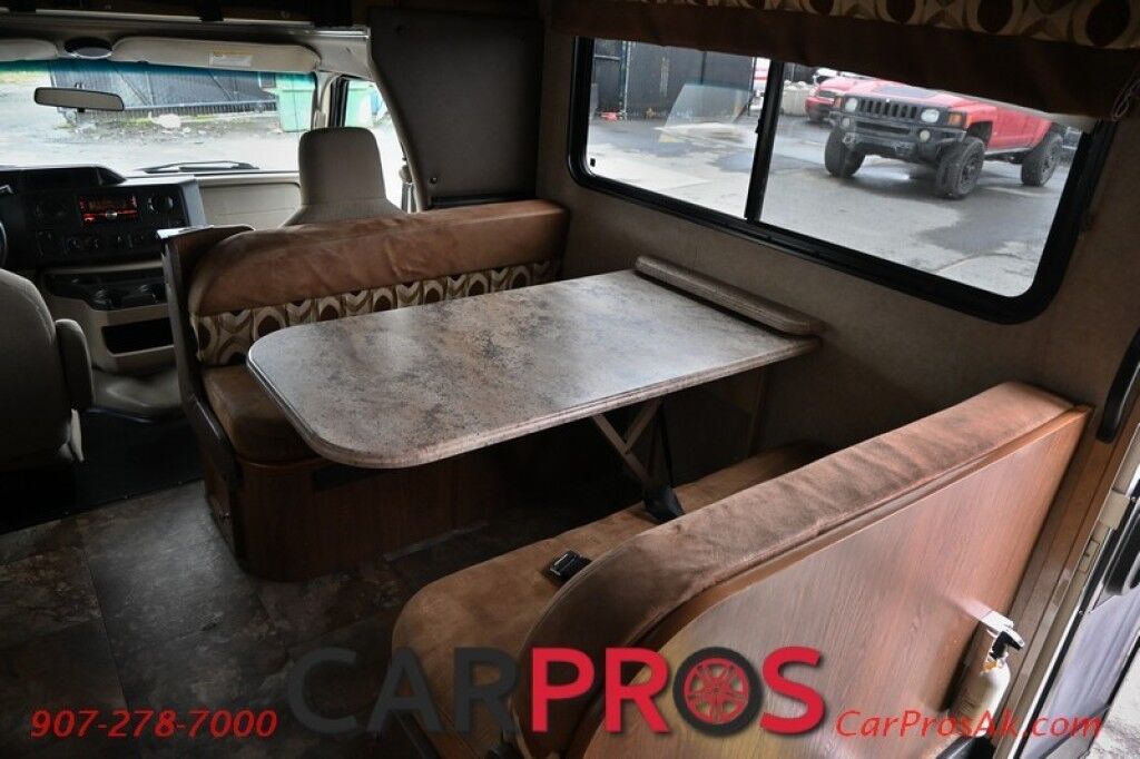 2017 Forest River Leprechaun M-230CB - 6.8L V10 Triton - 4.0 kW Onan Generator - 3 Burner Stove - Microwave - Refrigerator - Sleeps 7 - Power Awning - Bathroom w/ Shower - Queen Bed - Tow Package Anchorage AK