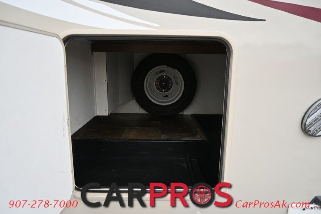 2017 Forest River Leprechaun M-230CB - 6.8L V10 Triton - 4.0 kW Onan Generator - 3 Burner Stove - Microwave - Refrigerator - Sleeps 7 - Power Awning - Bathroom w/ Shower - Queen Bed - Tow Package Anchorage AK