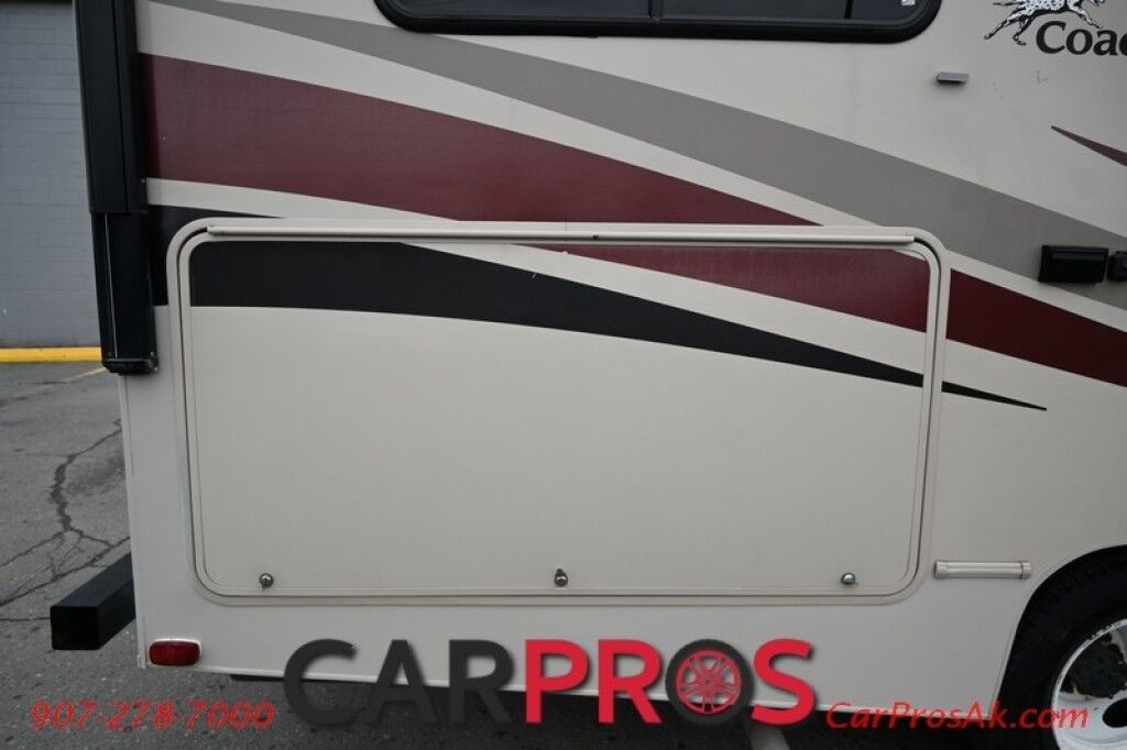 2017 Forest River Leprechaun M-230CB - 6.8L V10 Triton - 4.0 kW Onan Generator - 3 Burner Stove - Microwave - Refrigerator - Sleeps 7 - Power Awning - Bathroom w/ Shower - Queen Bed - Tow Package Anchorage AK