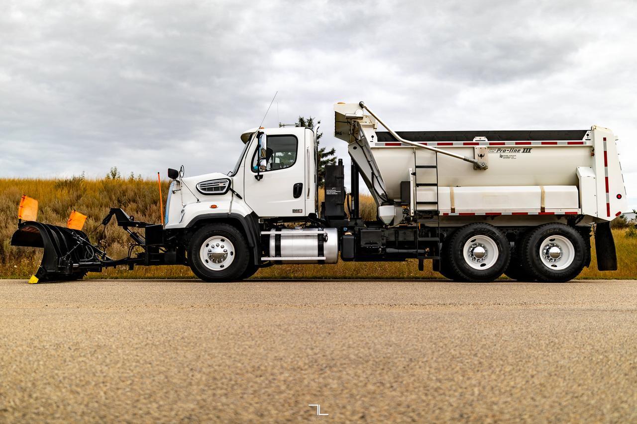 2017 Freightliner 108SD Dump Plow Sanding Truck Diesel Red Deer AB