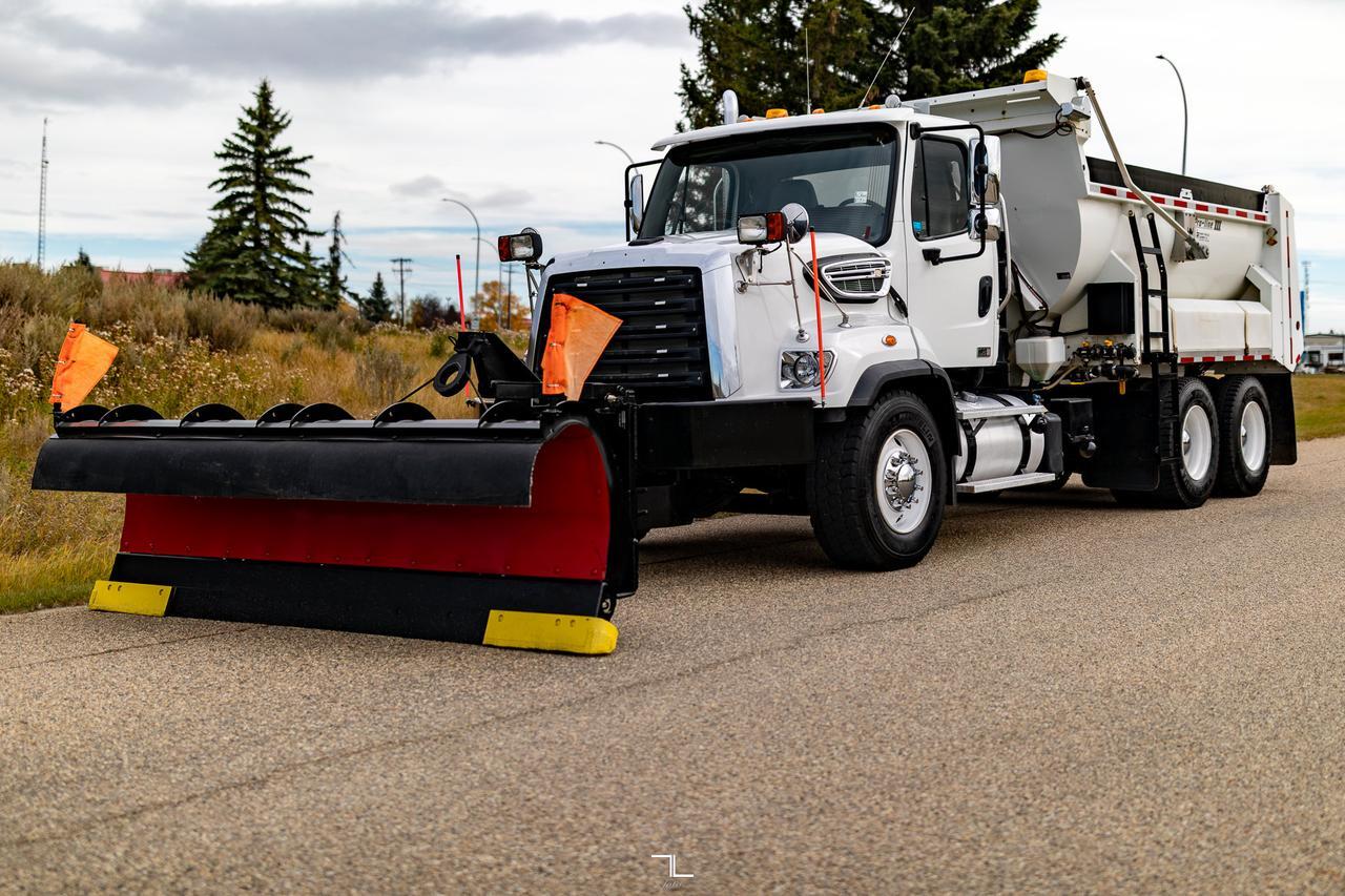 2017 Freightliner 108SD Dump Plow Sanding Truck Diesel Red Deer AB