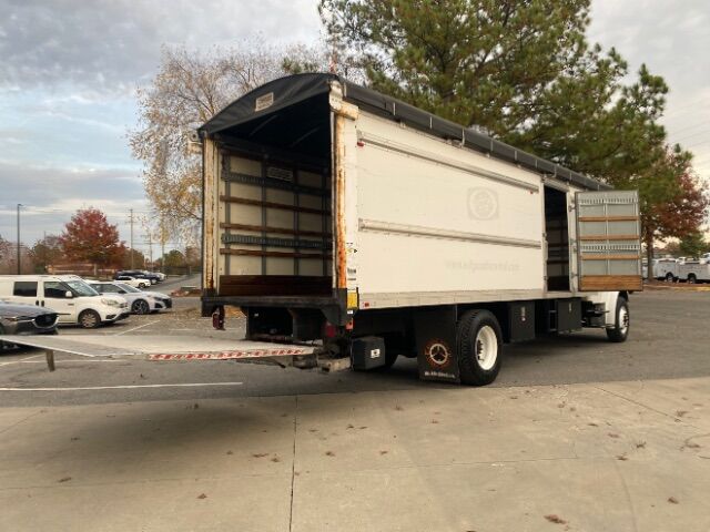 2017 Freightliner M2 106 724 Charlotte NC