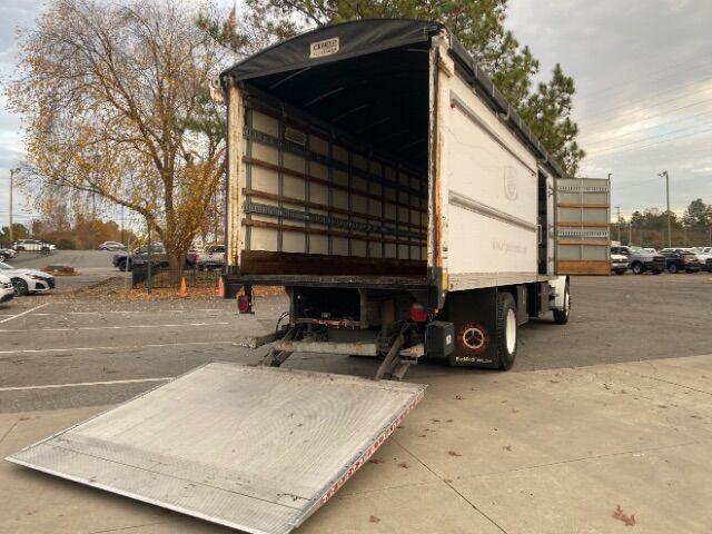 2017 Freightliner M2 106 724 Charlotte NC