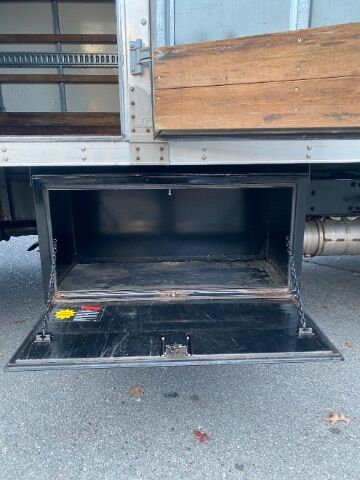 2017 Freightliner M2 106 724 Charlotte NC