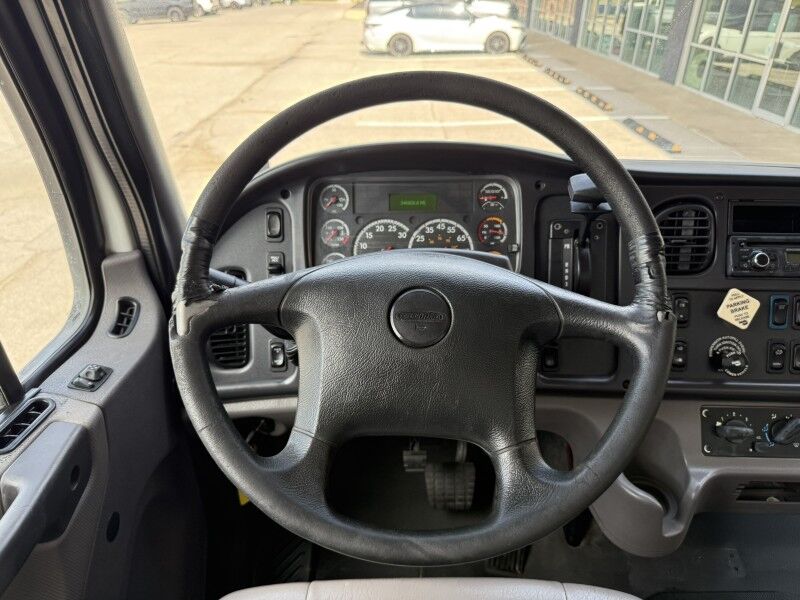 2017 Freightliner M2 106 Diesel Box Truck Collinsville OK