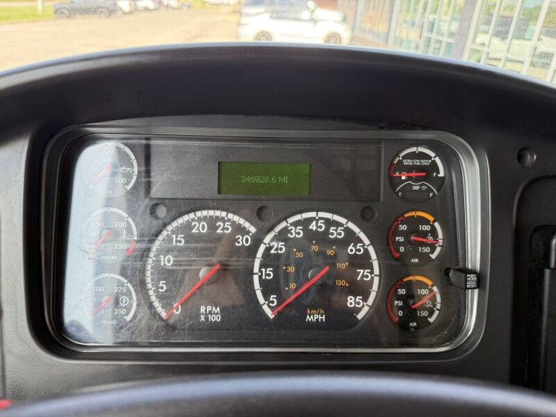 2017 Freightliner M2 106 Diesel Box Truck Collinsville OK