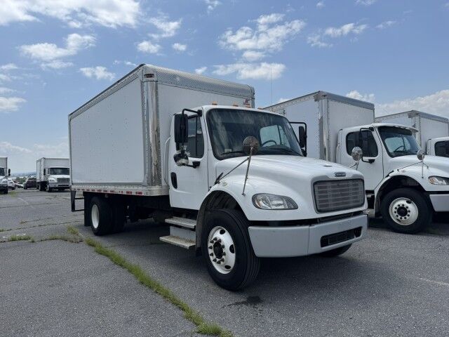 2017 Freightliner M2 18 Ft Box Truck