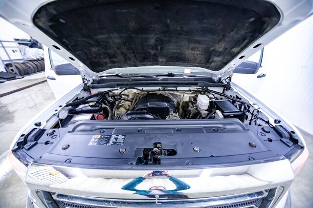 2017 GMC 2500HD 4x4 Reg Cab Sierra Longbox Red Deer AB