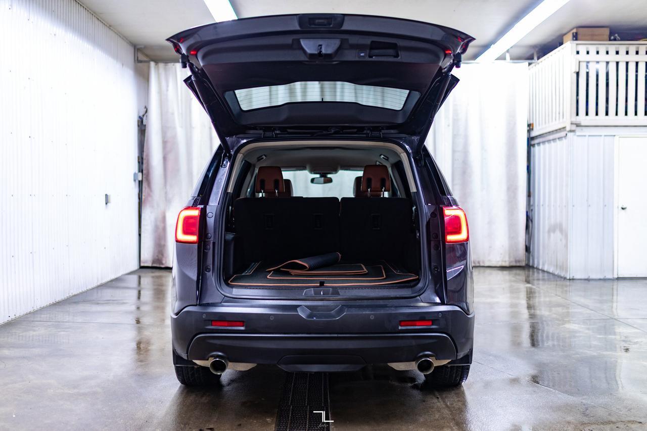 2017 GMC Acadia AWD SLT All Terrain Leather Nav BCam Red Deer AB