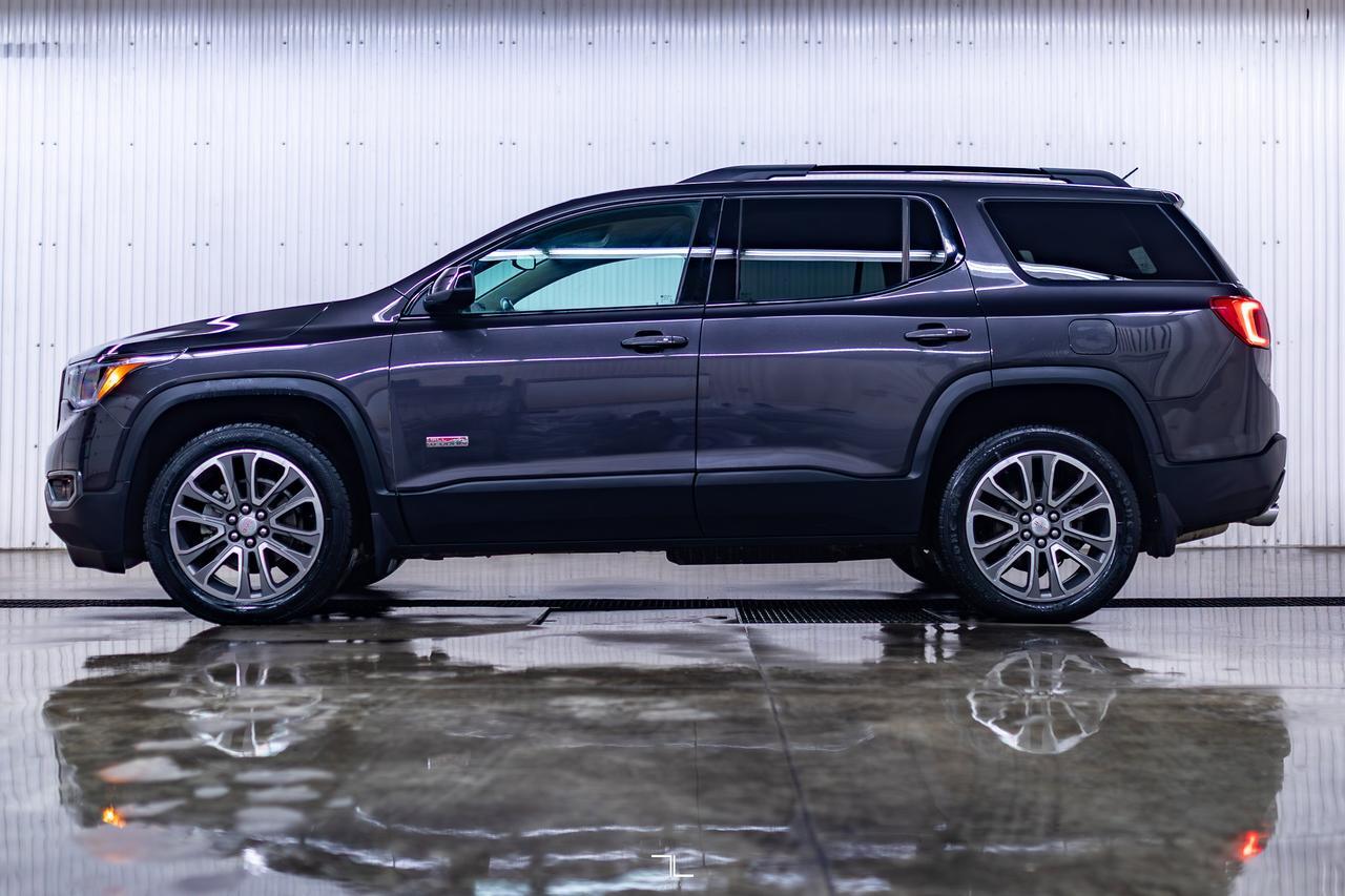 2017 GMC Acadia AWD SLT All Terrain Leather Nav BCam Red Deer AB