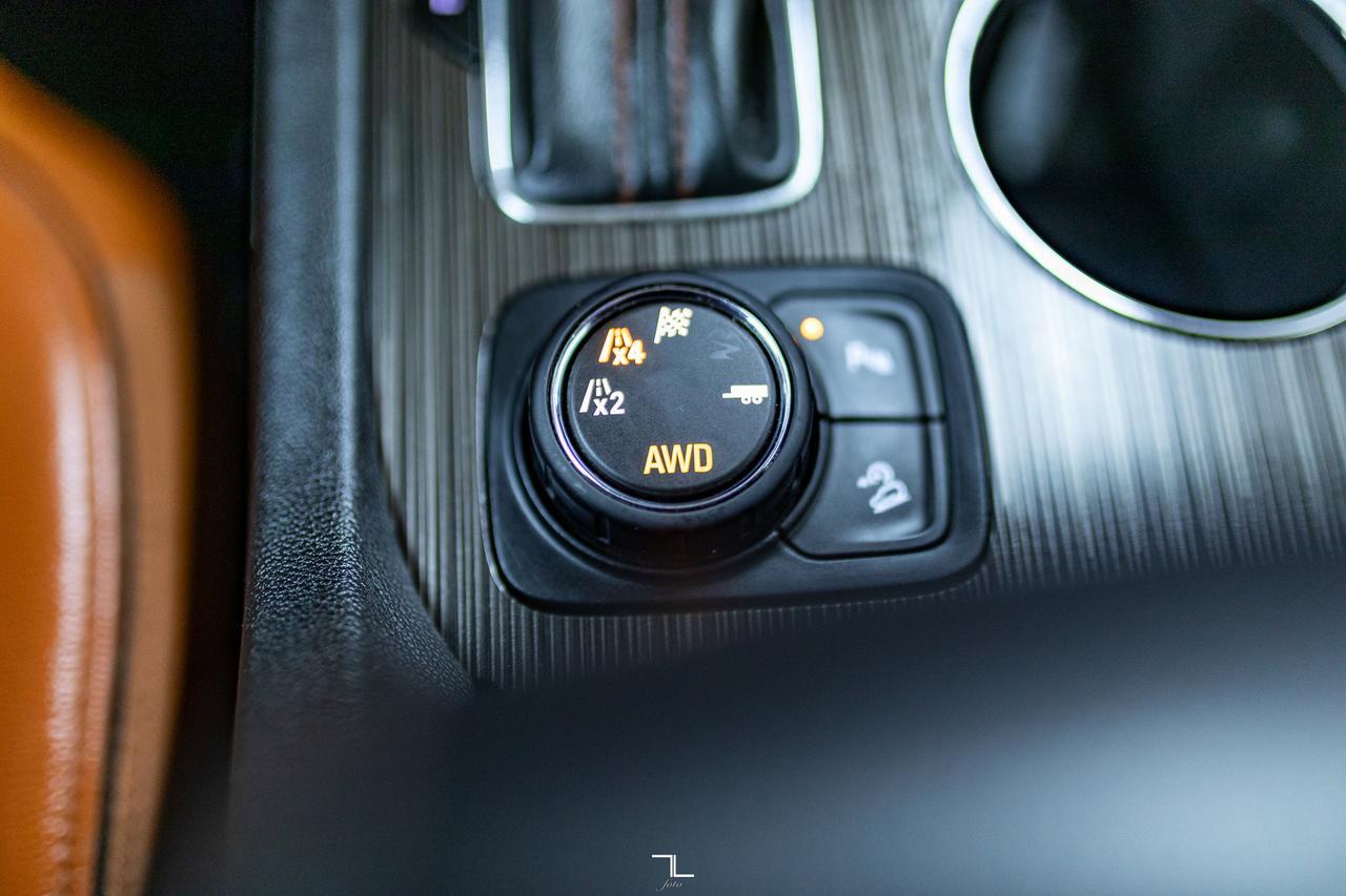 2017 GMC Acadia AWD SLT All Terrain Leather Nav BCam Red Deer AB