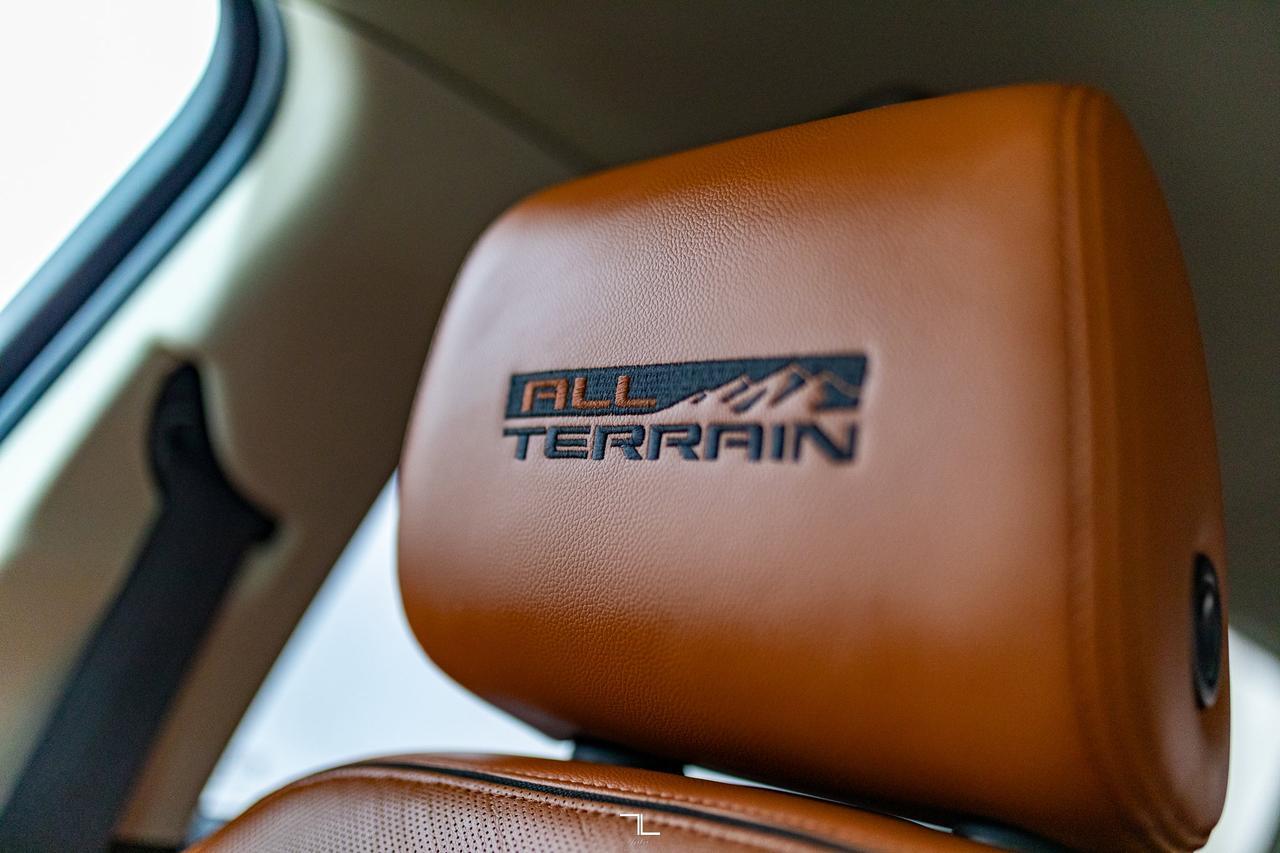 2017 GMC Acadia AWD SLT All Terrain Leather Nav BCam Red Deer AB