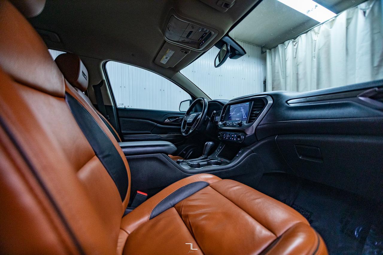 2017 GMC Acadia AWD SLT All Terrain Leather Nav BCam Red Deer AB