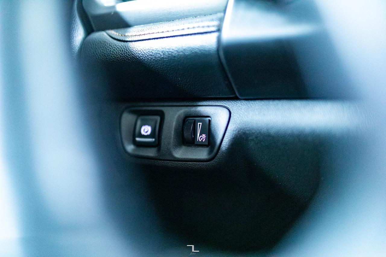 2017 GMC Acadia AWD SLT All Terrain Leather Nav BCam Red Deer AB