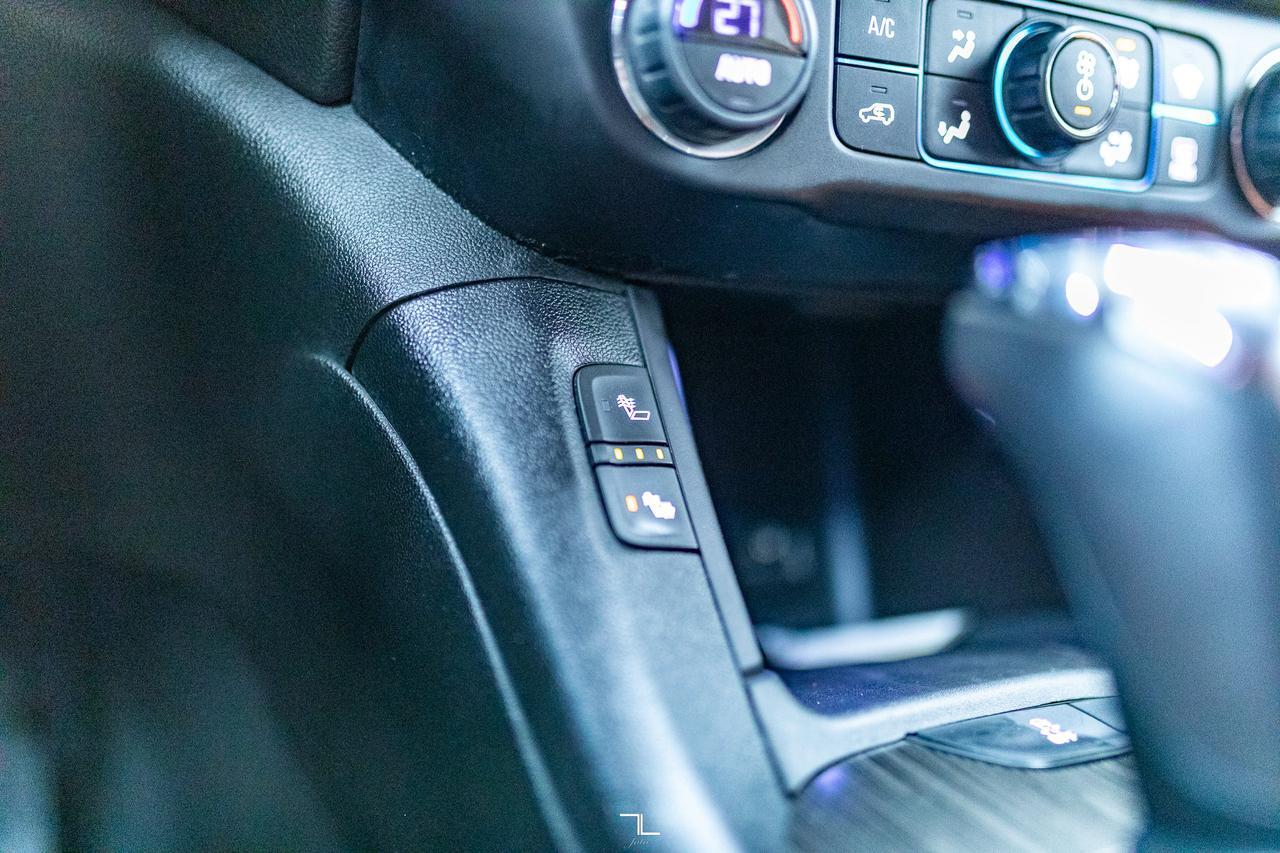 2017 GMC Acadia AWD SLT All Terrain Leather Nav BCam Red Deer AB