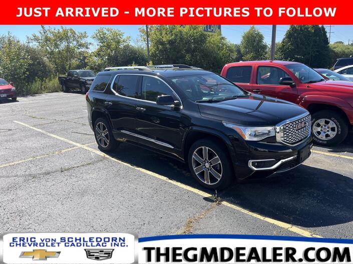 2017 GMC Acadia Denali AWD Technology TraileringPkgs w/AdaptiveCruise Sunroof Nav 20s HtdCldMemLthr SurroundVision Milwaukee WI