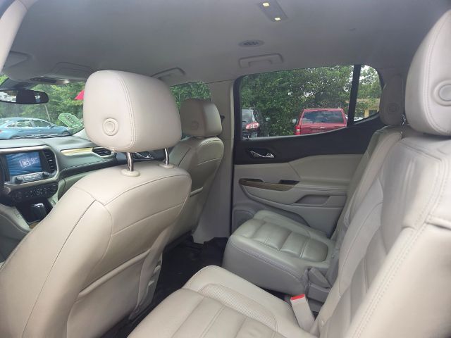 2017 GMC Acadia Denali Elgin IL
