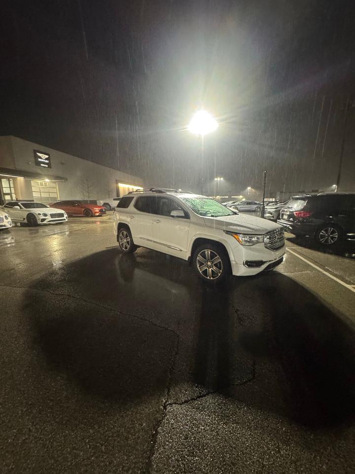 2017 GMC Acadia Denali