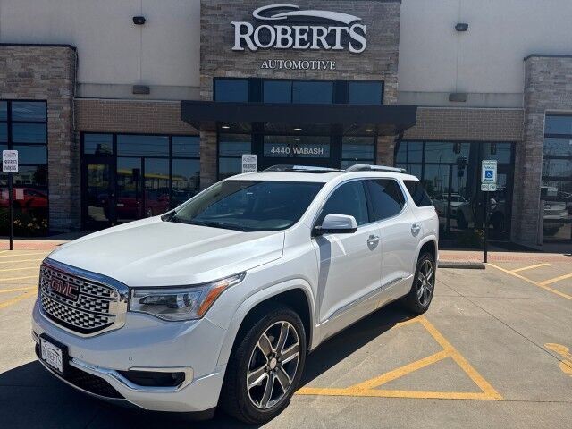 2017 GMC Acadia Denali AWD's photo