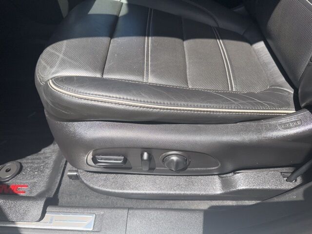 2017 GMC Acadia Denali West Burlington IA