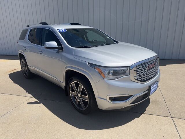 2017 GMC Acadia Denali West Burlington IA