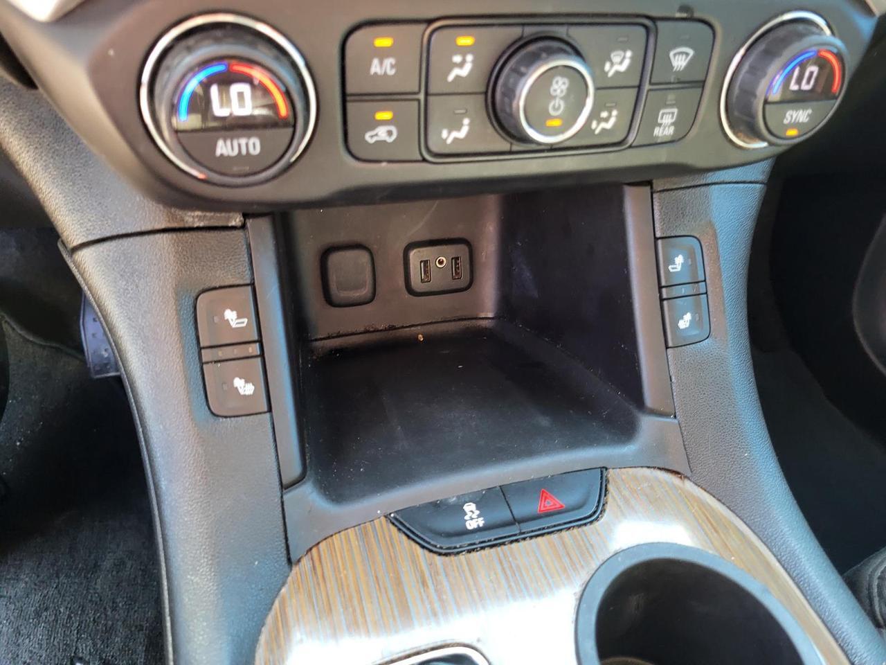 2017 GMC Acadia FWD 4dr SLE w/SLE-2 Beeville TX