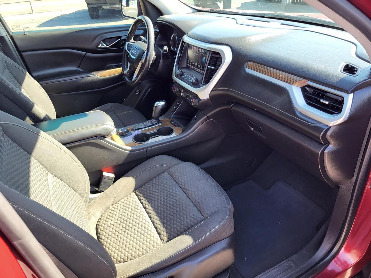 2017 GMC Acadia FWD 4dr SLE w/SLE-2 Beeville TX