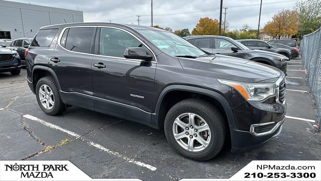 2017 GMC Acadia SLE