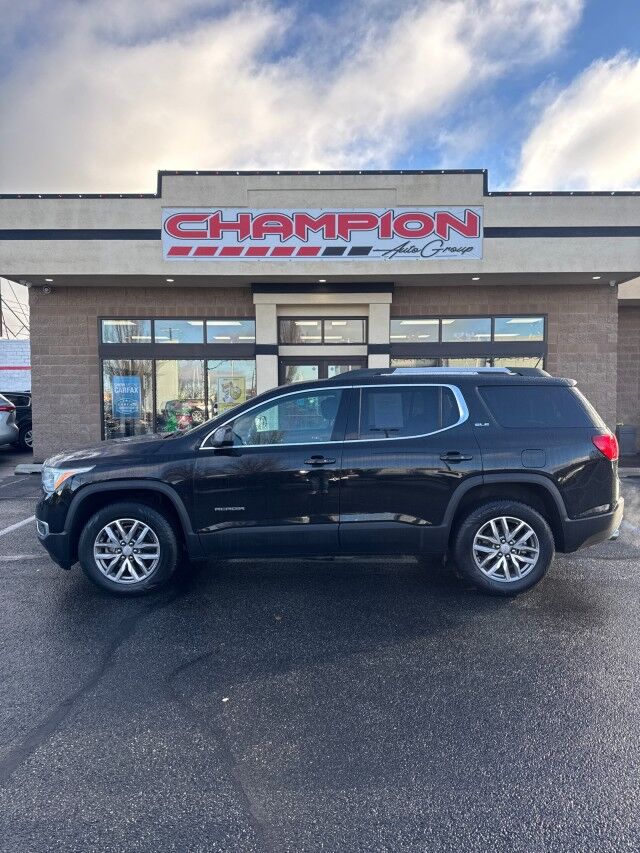 2017 GMC Acadia SLE