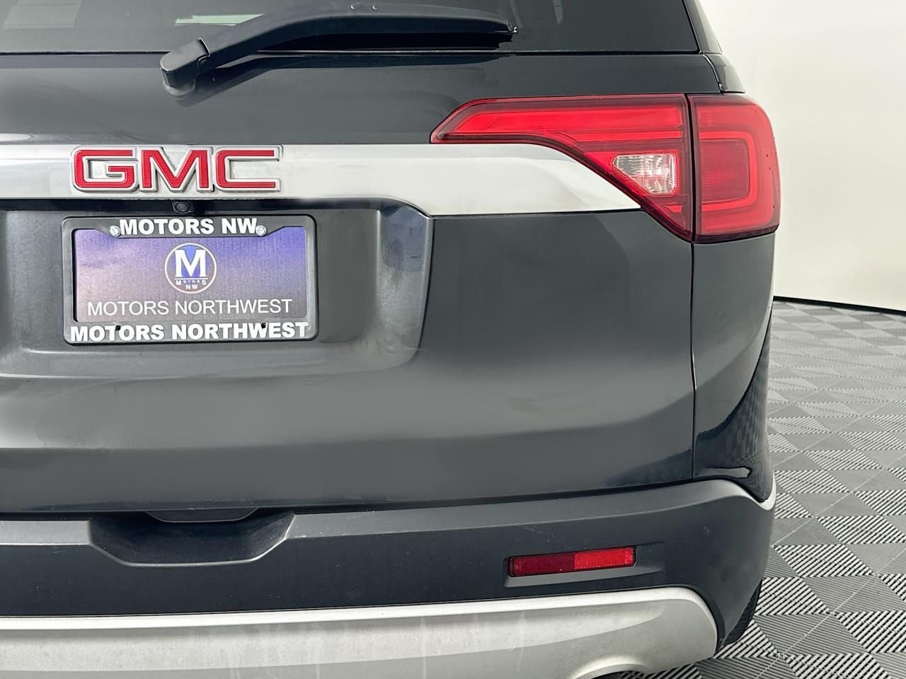 2017 GMC Acadia SLE Tacoma WA