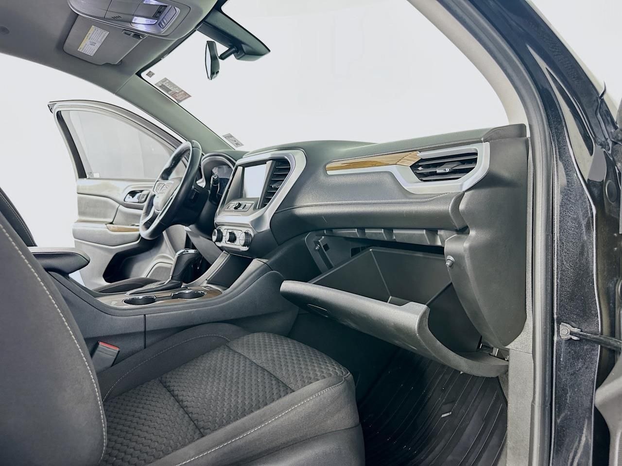 2017 GMC Acadia SLE Tacoma WA